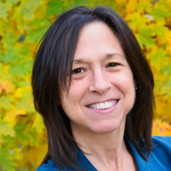 Meet your Posher, Pamela - Picture 1 of 1